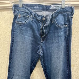 AG The Prima mid-rise cigarette jeans 30R
